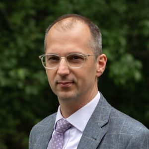 Dr. Maarten Kuivenhoven